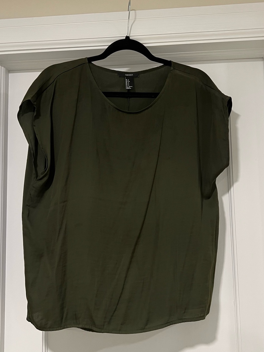 Forever 21 Olive Green Short Sleeve Dolman Blouse